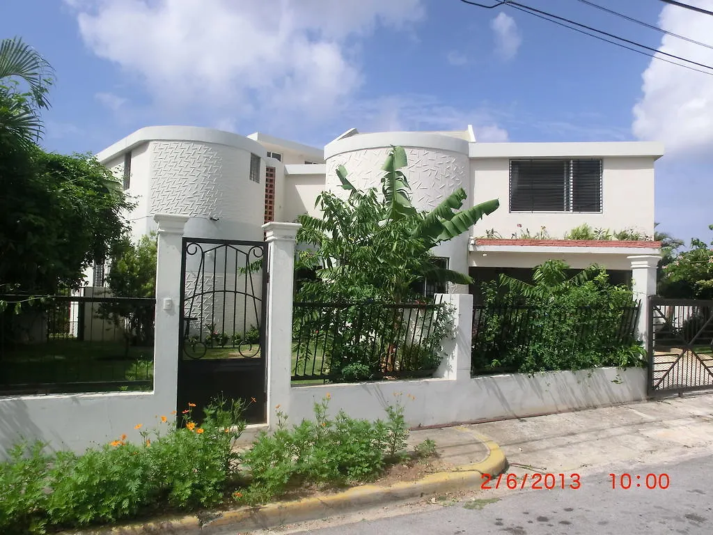 招待所 拉卢马纳住宿加旅馆 拉罗马纳